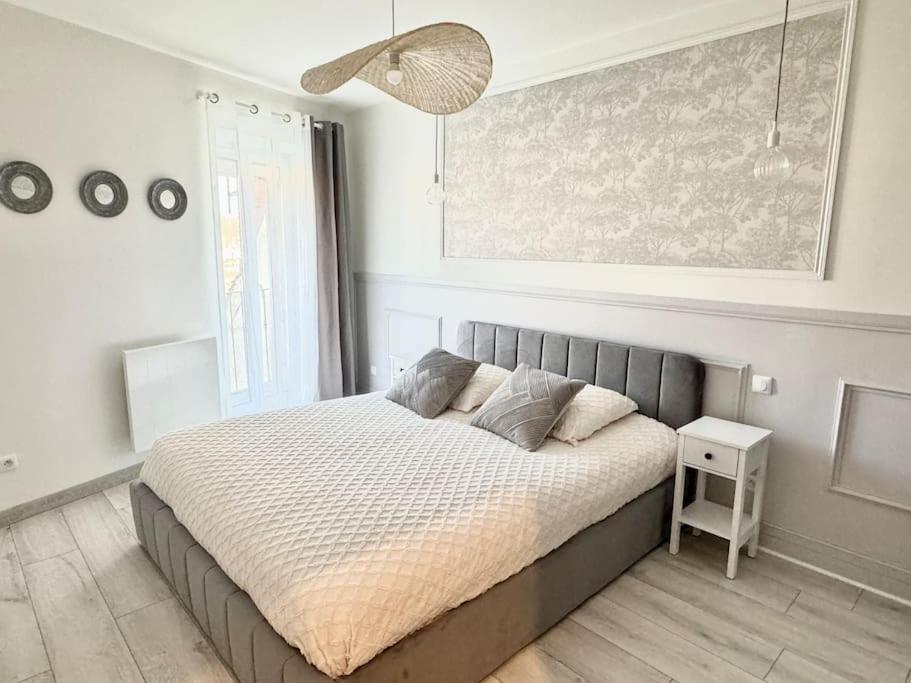 Appartement Avec Magnifique Vue Sur La Saone Et Son Balcon Chalon sur Saone Esterno foto