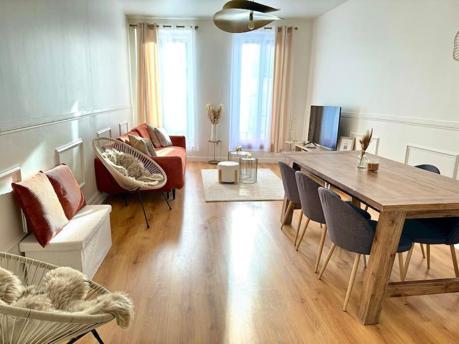 Appartement Avec Magnifique Vue Sur La Saone Et Son Balcon Chalon sur Saone Esterno foto